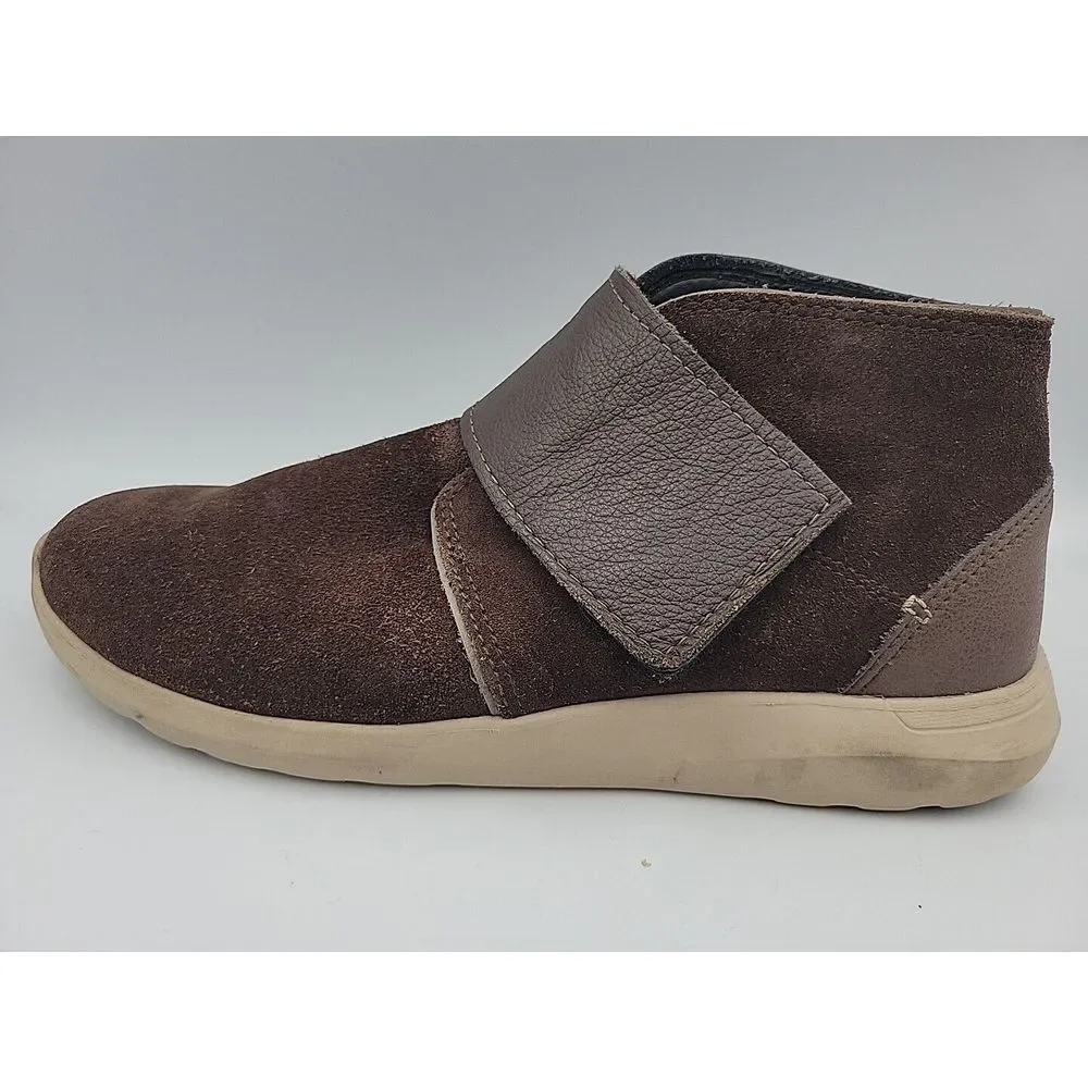 Crocs Kinsale Men's Sz 8 Triple Comfort Brown Suede Chukka Boots Hook And‎ Loop